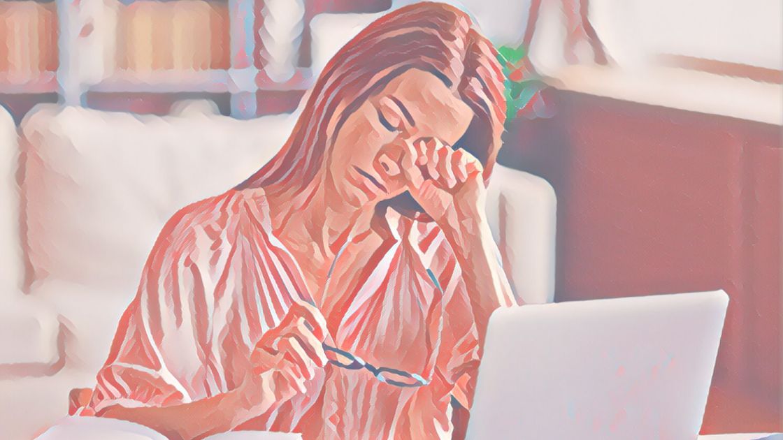 woman with dry eyes